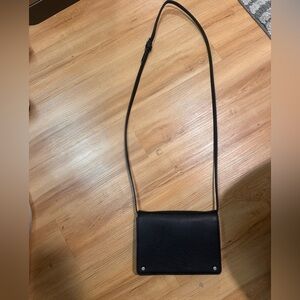 Classic Black Crossbody Bag - Unbranded
